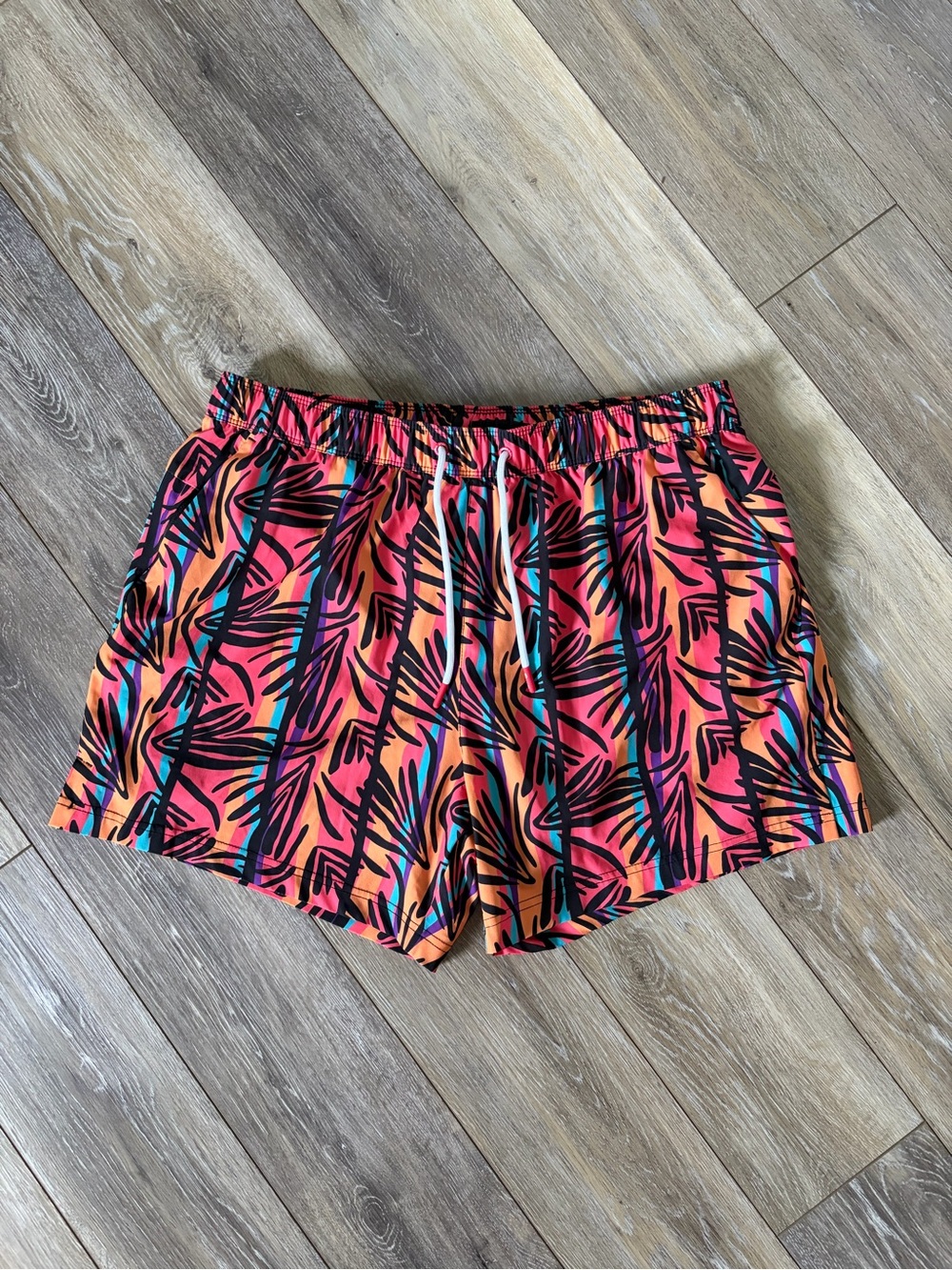 Shinesty The Bay Breeze Tropical Neon Ball Hammock Pouch 5" Swim Trunks NWOT